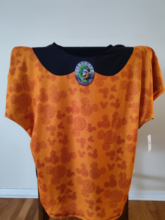 Disney Tops - Disney Halloween Orange and Black Short Sleeve Tee with Mickey Pattern